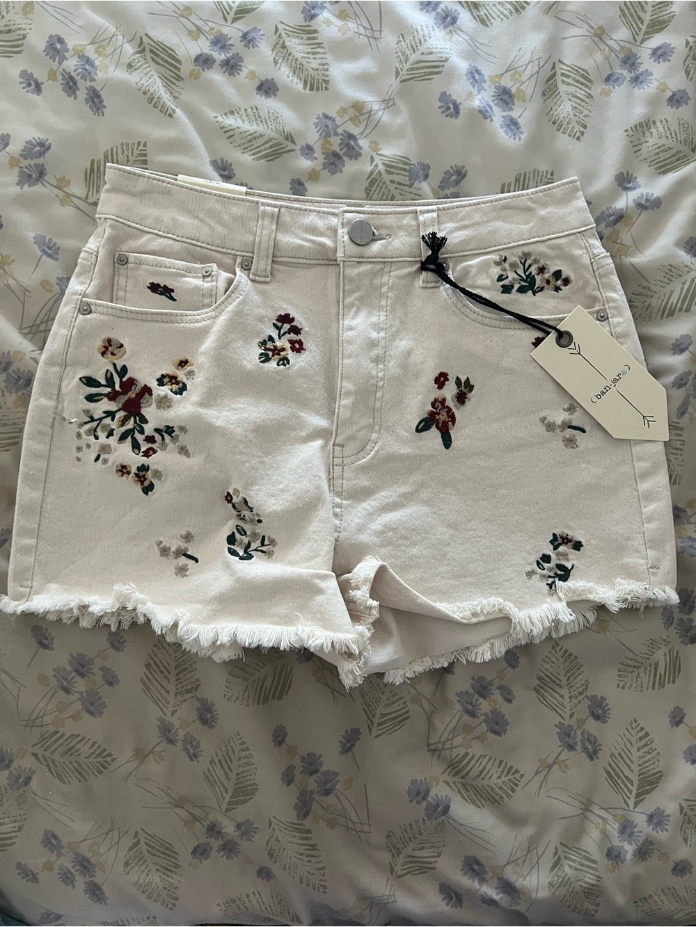 cute denim shorts with floral embroidered